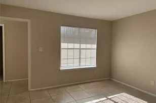 9100 Dr Martin Luther King Jr Street N, Saint Petersburg, FL 33702 - Photo 10