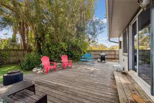 2120 Coronada Way S, Saint Petersburg, FL 33712 - Photo 48