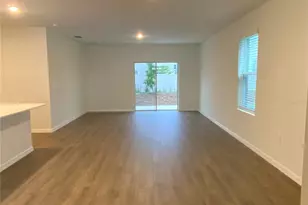 32322 Evening Grv Ct, Wesley Chapel, FL 33543 - Photo 4