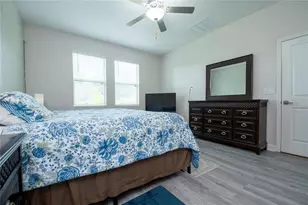 9732 Ivory Dr, Sun City Center, FL 33573 - Photo 6