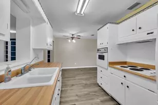 1105 N Parsons Ave, Brandon, FL 33510 - Photo 10