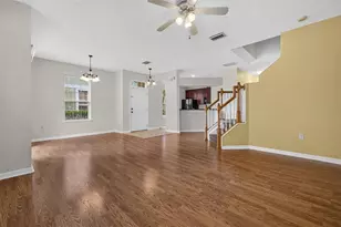 27747 Pleasure Ride Loop, Wesley Chapel, FL 33544 - Photo 2