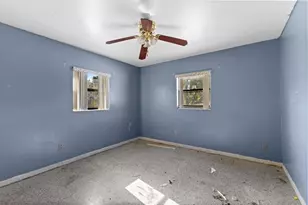 2608 E Yukon St, Tampa, FL 33604 - Photo 8