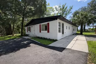 502 NW Crystal St, Crystal River, FL 34428 - Photo 2