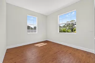 2650 Tifton St S, Saint Petersburg, FL 33711 - Photo 14