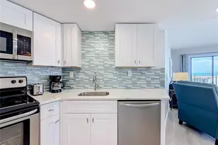 4000 Gulf Blvd, Saint Pete Beach, FL 33706 - Photo 14
