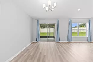 9972 Mesic Woods Ave, Seffner, FL 33584 - Photo 14