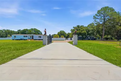 6502 Five Acre Road, Plant City, FL 33565 - Photo 1