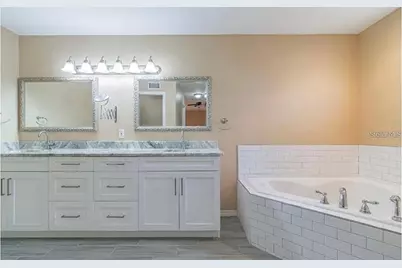 4914 N Mendenhall Drive, Tampa, FL 33603 - Photo 12
