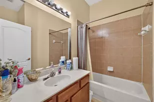 316 Harts Oak Pl, Seffner, FL 33584 - Photo 30