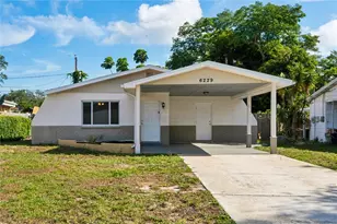 6229 50th Ave N, Saint Petersburg, FL 33709 - Photo 1