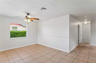 6229 50th Ave N, Saint Petersburg, FL 33709 - Photo 4
