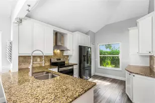 2931 Shannon Cir, Palm Harbor, FL 34684 - Photo 6