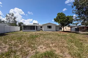 9281 Bay Dr, Spring Hill, FL 34608 - Photo 24