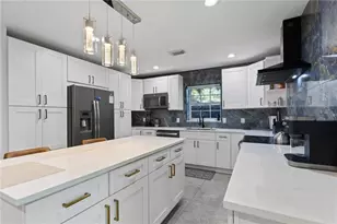 6822 S Wall St, Tampa, FL 33616 - Photo 6