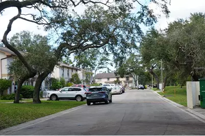 2404 Brigadoon Drive, Clearwater, FL 33759 - Photo 28