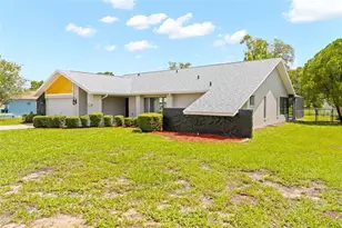 13445 Banner Rd, Spring Hill, FL 34609 - Photo 4