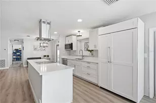 2190 Scotland Dr, Clearwater, FL 33763 - Photo 12