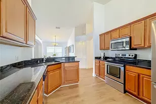 7016 Jamestown Manor Dr, Riverview, FL 33578 - Photo 12