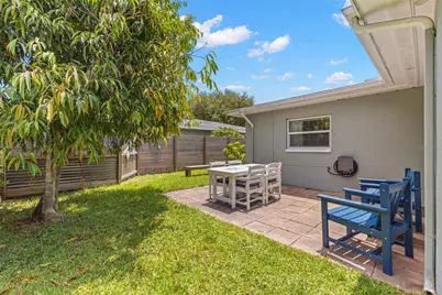 805 Wellington Drive, Clearwater, FL 33764 - Photo 20