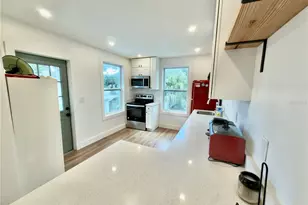 2238 Quincy St S, Saint Petersburg, FL 33711 - Photo 6