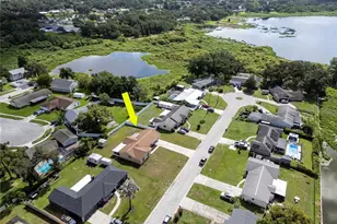 1208 Lady Guinevere Dr, Valrico, FL 33594 - Photo 4