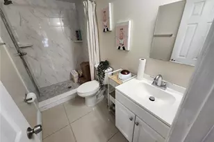 7514 Paradise Pl, Tampa, FL 33619 - Photo 70