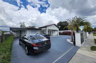 7514 Paradise Pl, Tampa, FL 33619 - Photo 4
