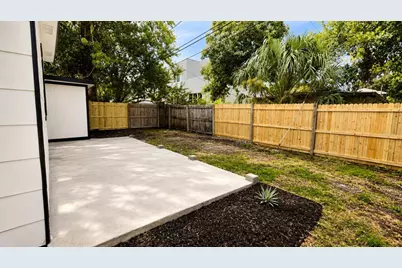 657 15th Avenue S, Saint Petersburg, FL 33701 - Photo 16
