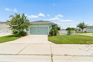 28692 Cozy Creek Dr, Wesley Chapel, FL 33543 - Photo 48
