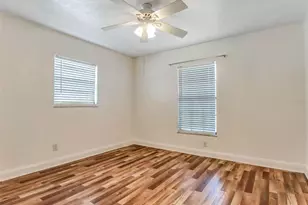 13346 Moran Dr, Tampa, FL 33618 - Photo 18