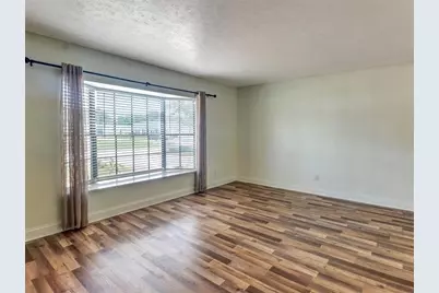 13346 Moran Drive, Tampa, FL 33618 - Photo 4
