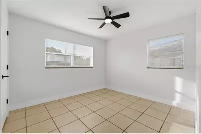 10930 N Aster Avenue, Tampa, FL 33612 - Photo 20