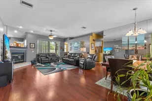22804 Willow Lakes Dr, Lutz, FL 33549 - Photo 4