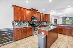 7717 Tangle Brook Blvd, Gibsonton, FL 33534 - Photo 8