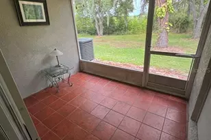 2454 Lake Woodberry Cir, Brandon, FL 33510 - Photo 8