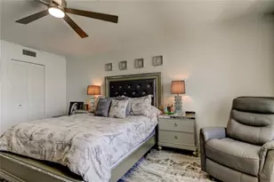 5200 Brittany Dr S, Saint Petersburg, FL 33715 - Photo 40