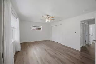 730 Crystal Lake Rd, Lutz, FL 33548 - Photo 20