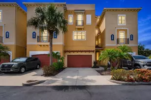 6407 Mayra Shores Ln, Apollo Beach, FL 33572 - Photo 1