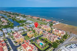 6407 Mayra Shores Ln, Apollo Beach, FL 33572 - Photo 2
