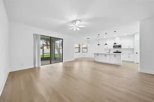 1908 Abbey Ridge Dr, Dover, FL 33527 - Photo 12
