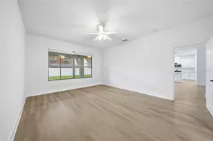 1908 Abbey Ridge Dr, Dover, FL 33527 - Photo 16