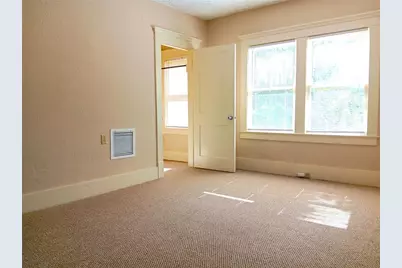 830 37th Avenue S, Saint Petersburg, FL 33705 - Photo 22