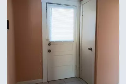 830 37th Avenue S, Saint Petersburg, FL 33705 - Photo 24