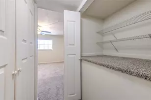 711 Russell Ln, Brandon, FL 33510 - Photo 22