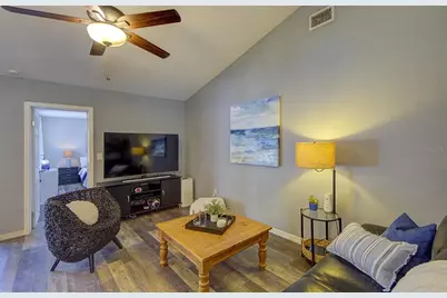 13222 Pine Creek Circle, Riverview, FL 33579 - Photo 20