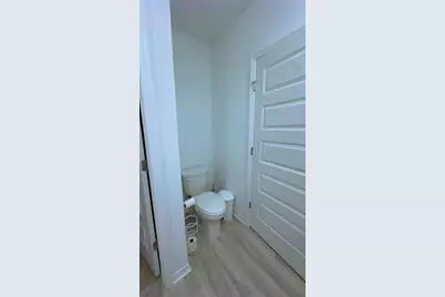 8451 Madrid Street, Lakeland, FL 33810 - Photo 18