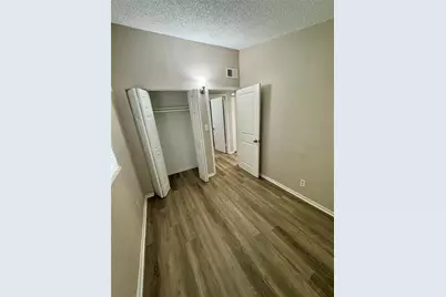 9216 W Patterson Street, Tampa, FL 33615 - Photo 8