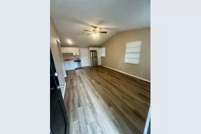 9216 W Patterson Street, Tampa, FL 33615 - Photo 4