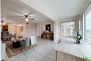 1900 68th St N, Saint Petersburg, FL 33710 - Photo 16